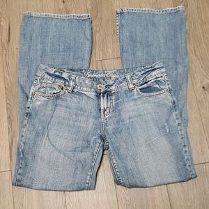 American Eagle boyfriend cut jeans